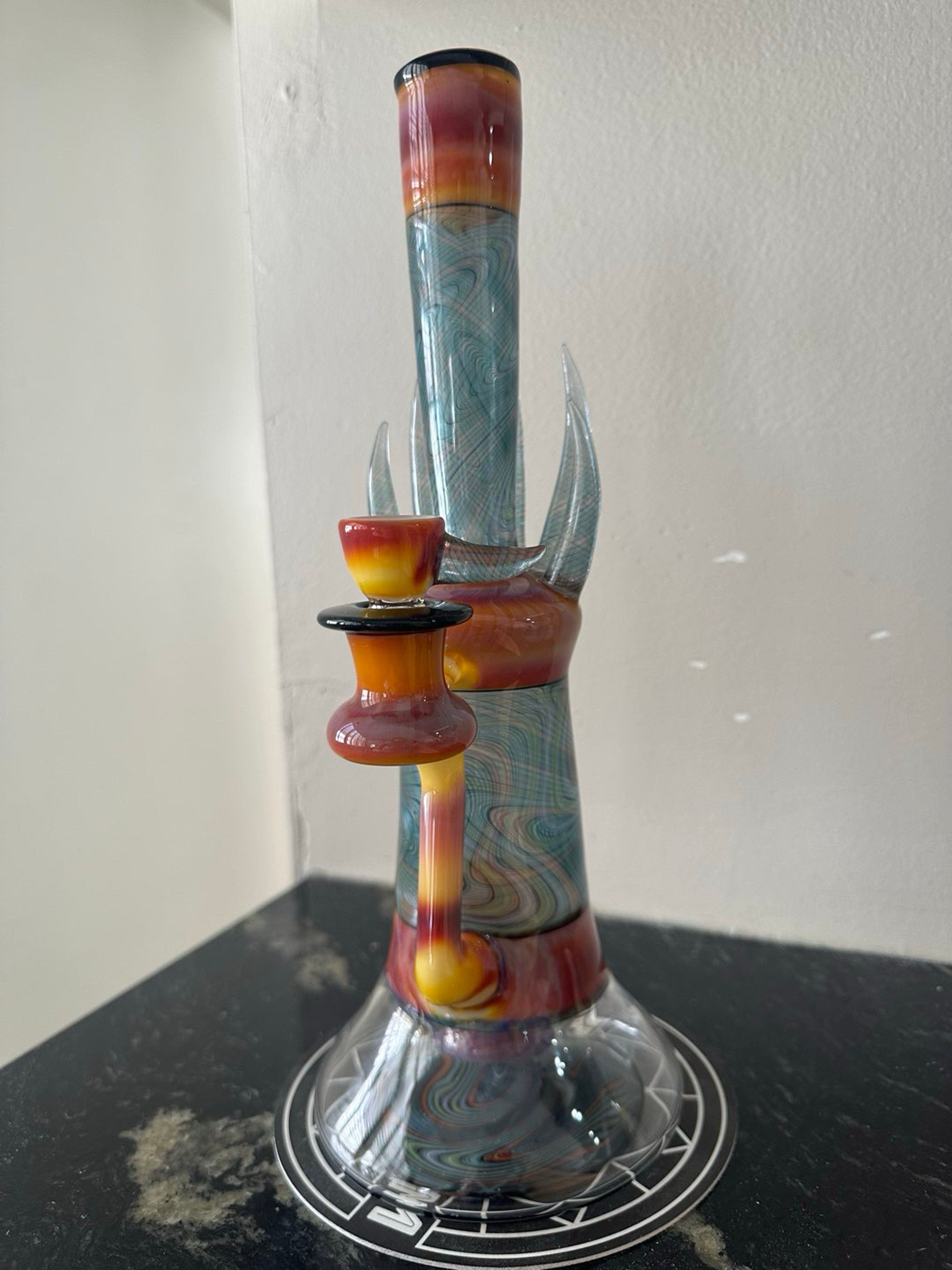 Preview pic of Reetz heady 14mm bong Chaotic Retti with Serendipity