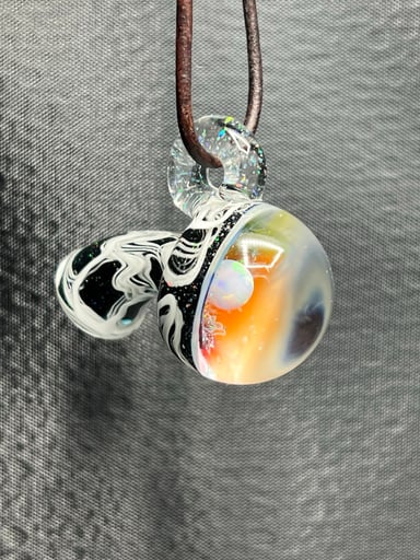 Preview pic of Scomo Moanet, B&W Mushroom Pendy w/ Rainbow Opal Gazer Cap + Crushed Opal (NEW)