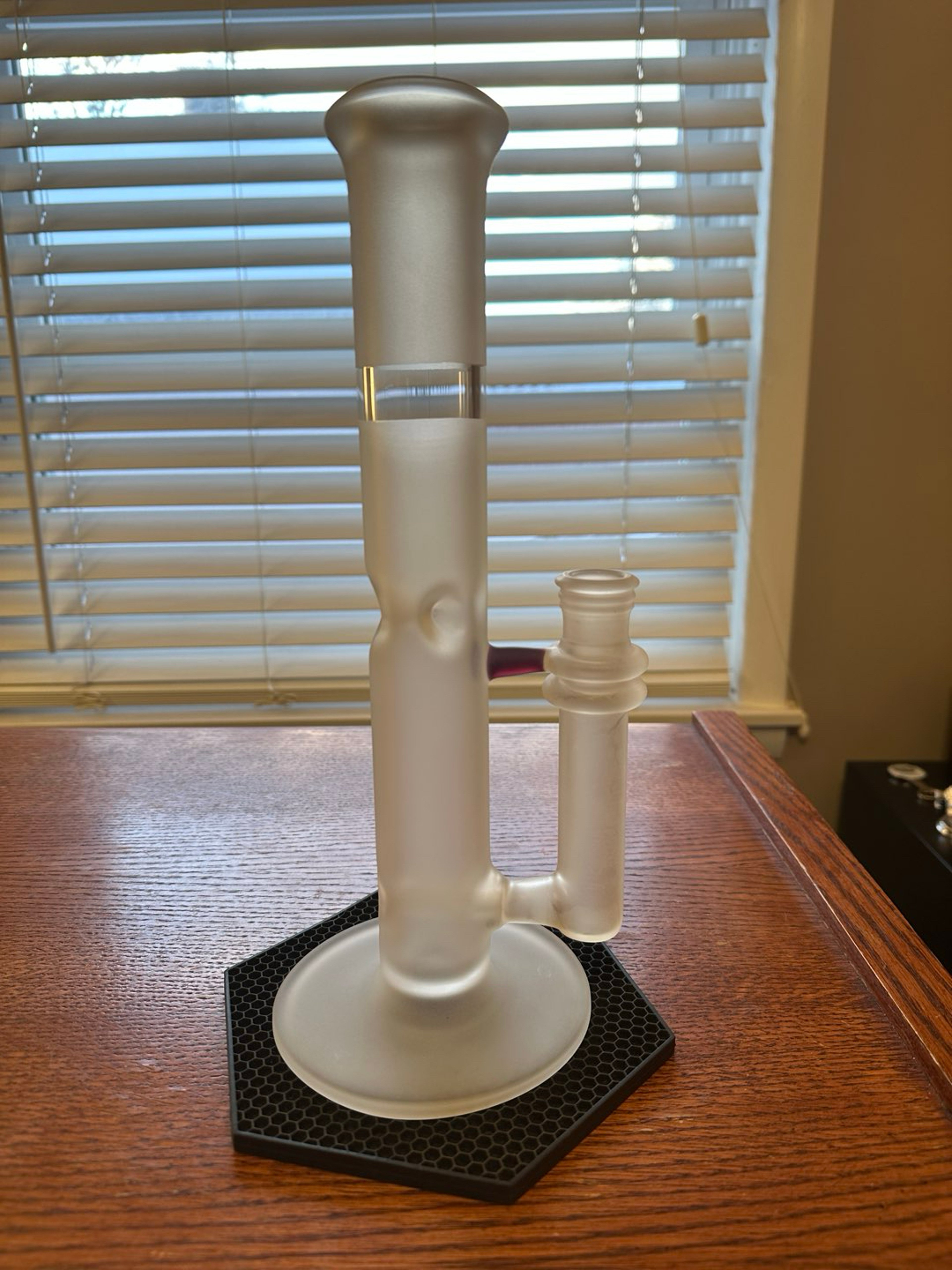 AshMe Sandblasted Gridded Stemline image 0