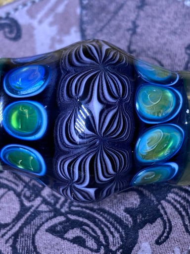 Preview pic of Large hair or necklace bead