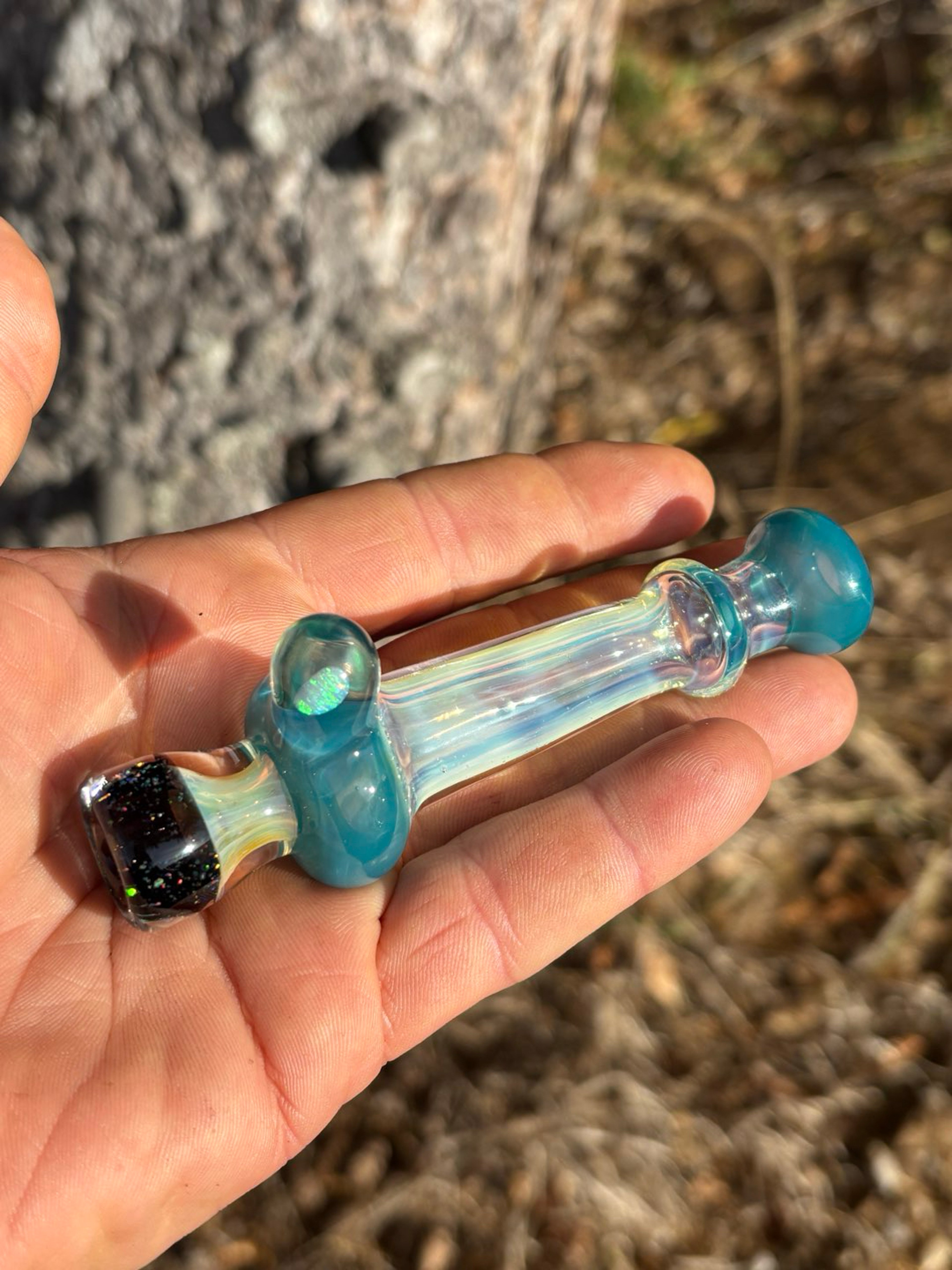 Preview pic of Crushed opal chillum
