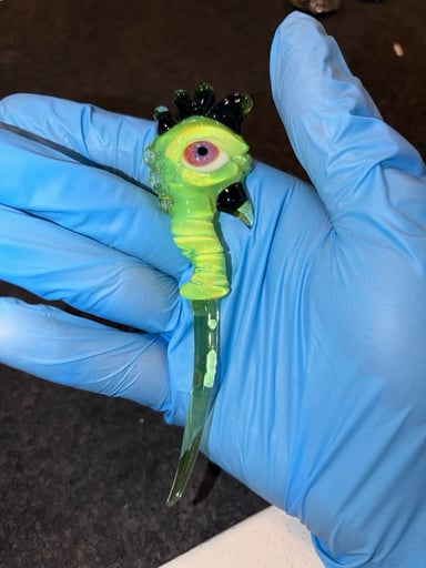 Preview pic of Pete Rocks Glass Illuminati Eye/Bird Dabber