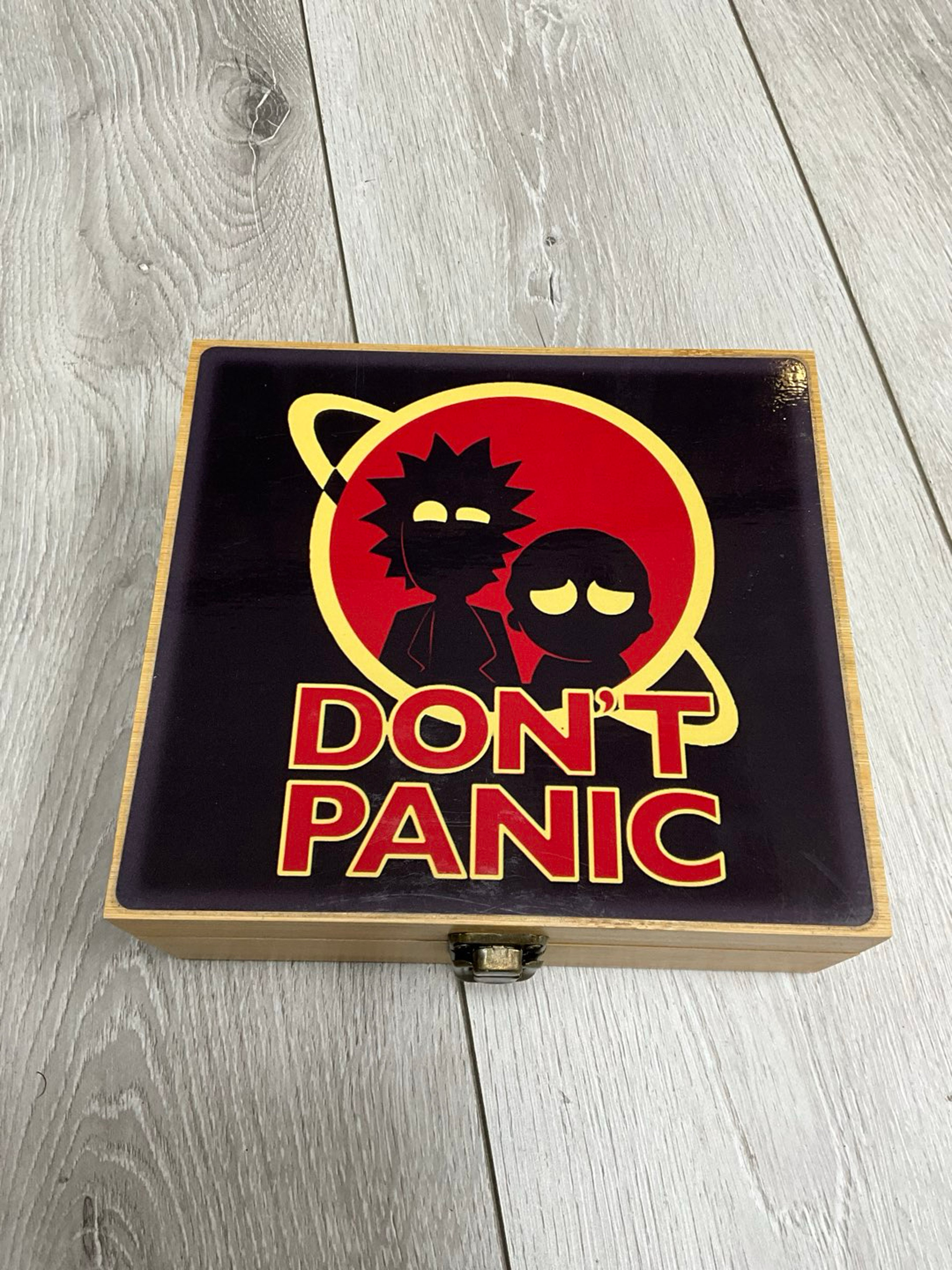 Rick and Morty large rolling matching set 1 image 0