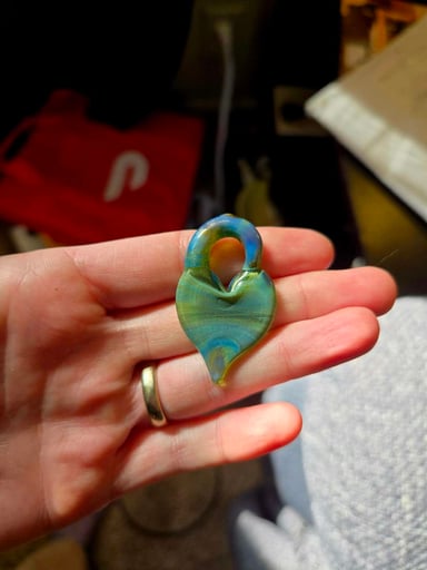 Preview pic of Sparkly Heart Pendant