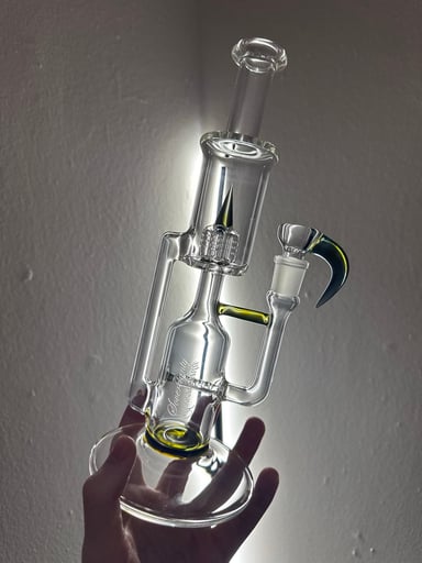 Preview pic of Sovereignty Glass Mini Hornet Deppes Darkness