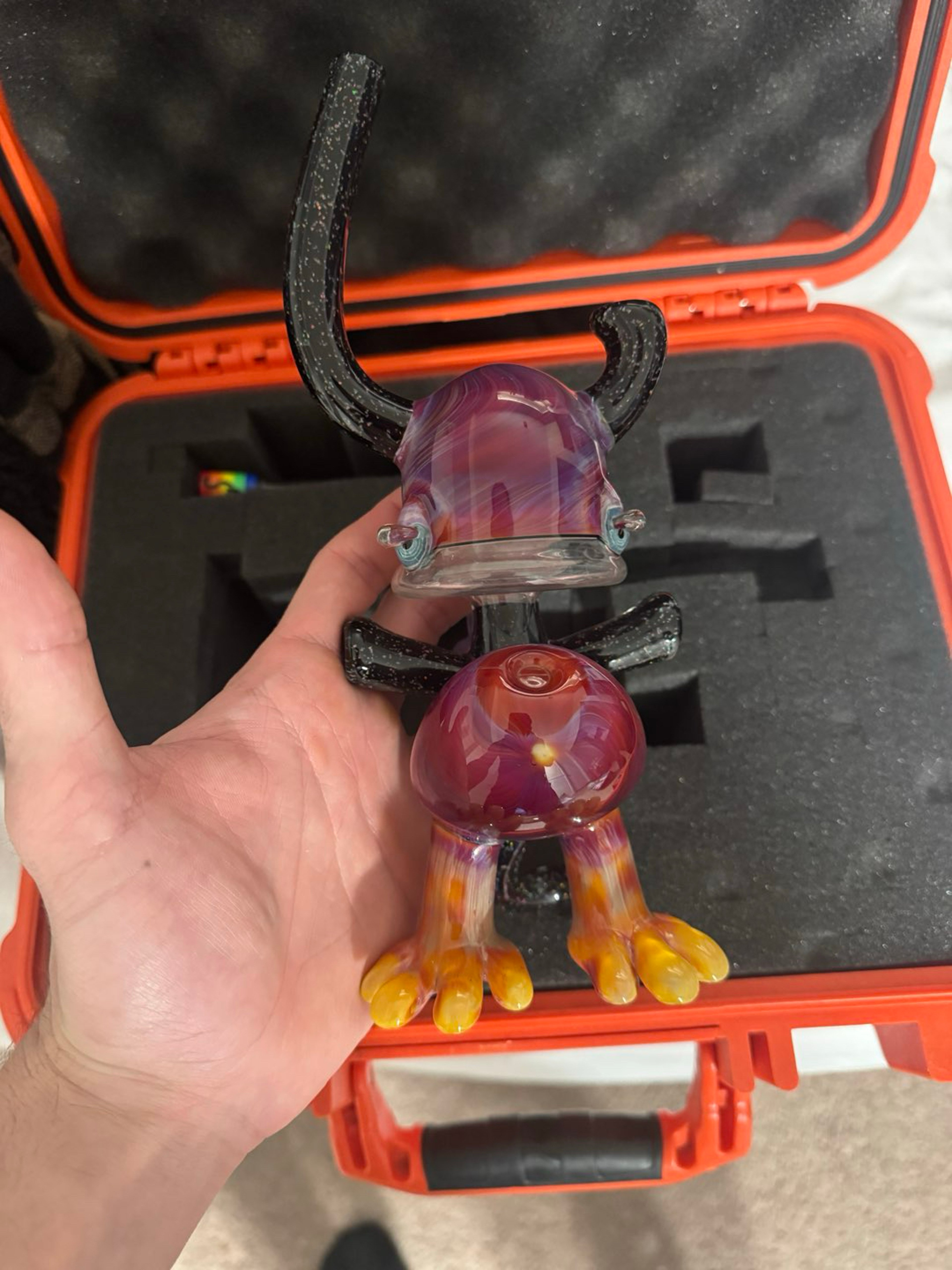 Preview pic of Standing Lerk