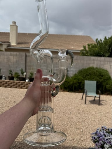 Preview pic of Sovereignty Natty neck pillar