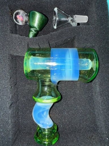 Preview pic of Heart and Mind 10mm Bubbler Hammer with 2 bowls