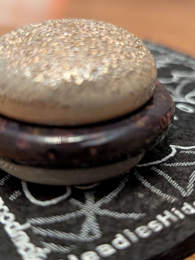 Preview pic of 2017 Rosburg glass hamburger