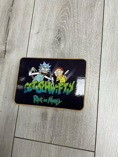 Preview pic of Rick and Morty small rolling tray set 5