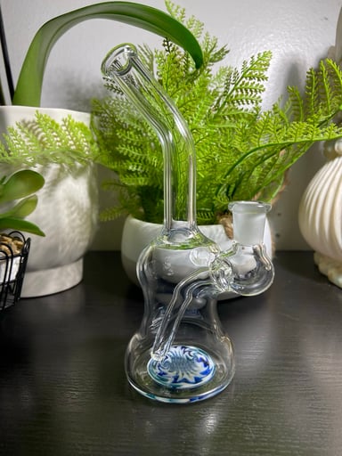 Preview pic of 10mm Mini hanger Glass water Pipe wig wag