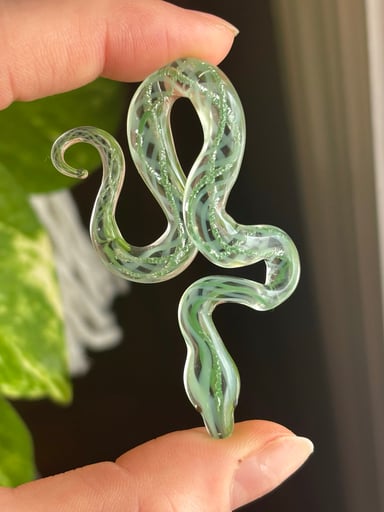 Preview pic of Twisted Snake Pendant