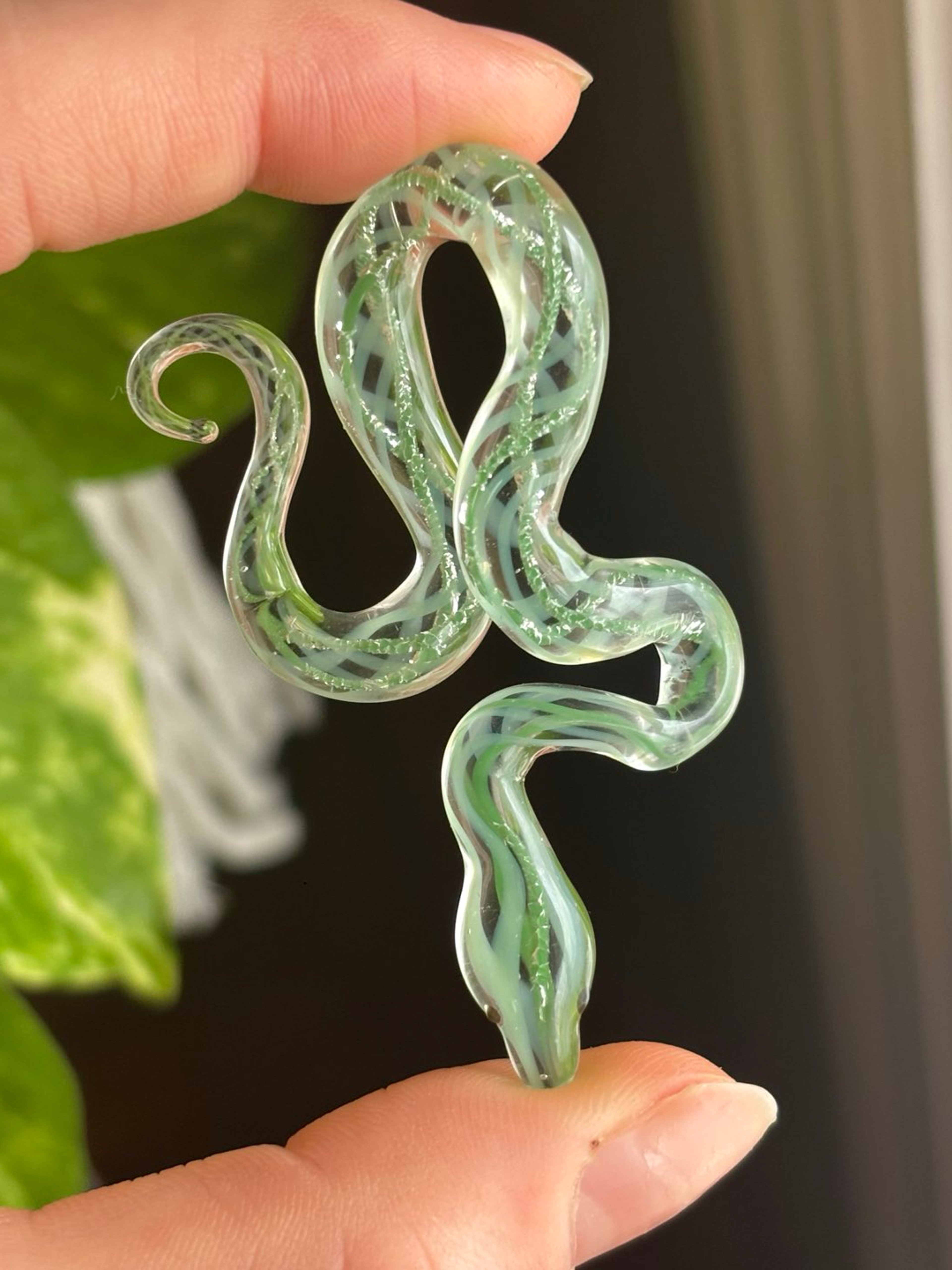 Preview pic of Twisted Snake Pendant