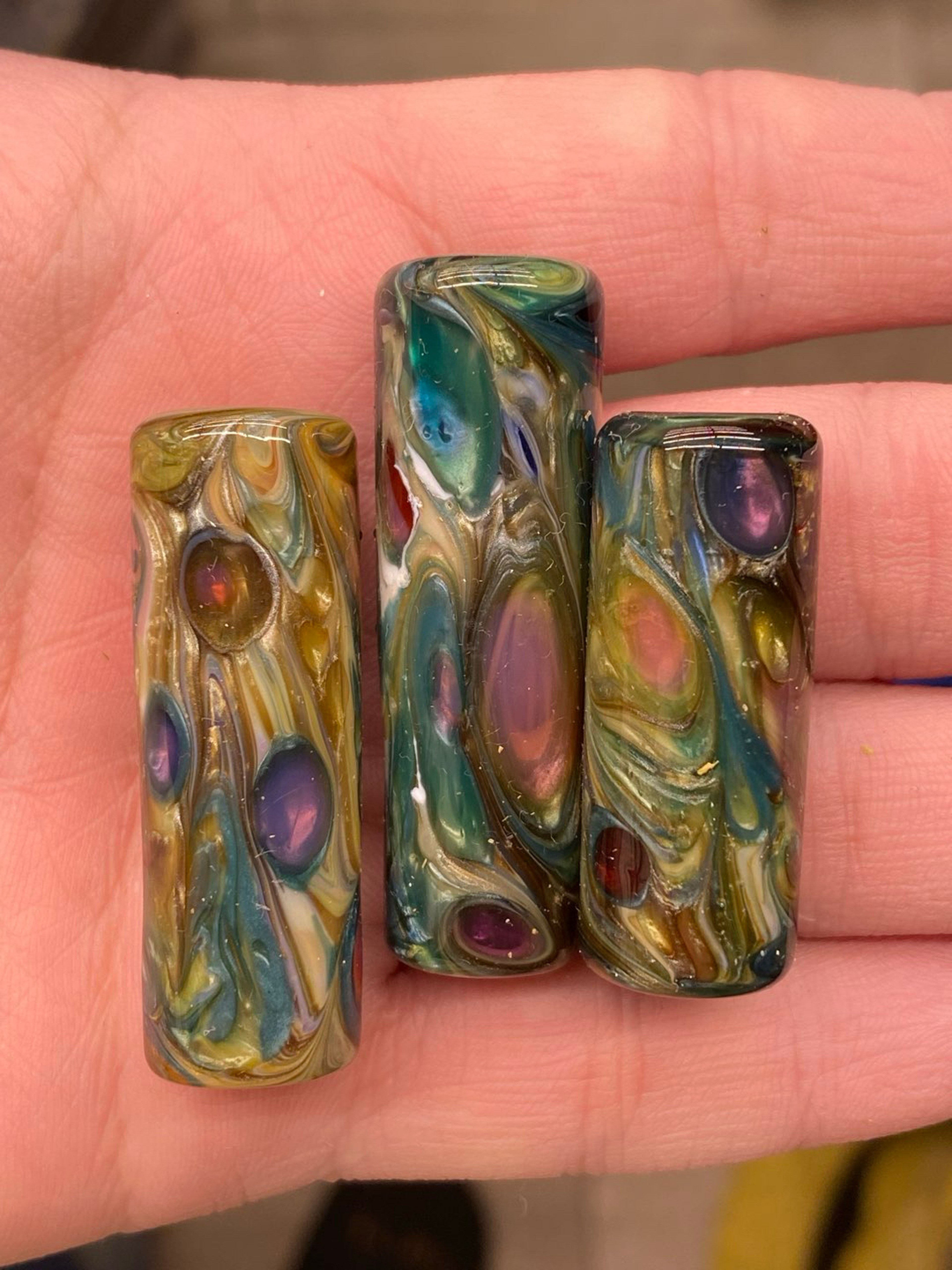 Preview pic of Uv reactive space wood smoking tips