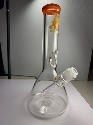 Preview pic of Blowfish Glass 9mm Beaker