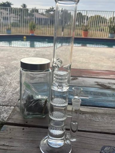 Preview pic of Perc bong