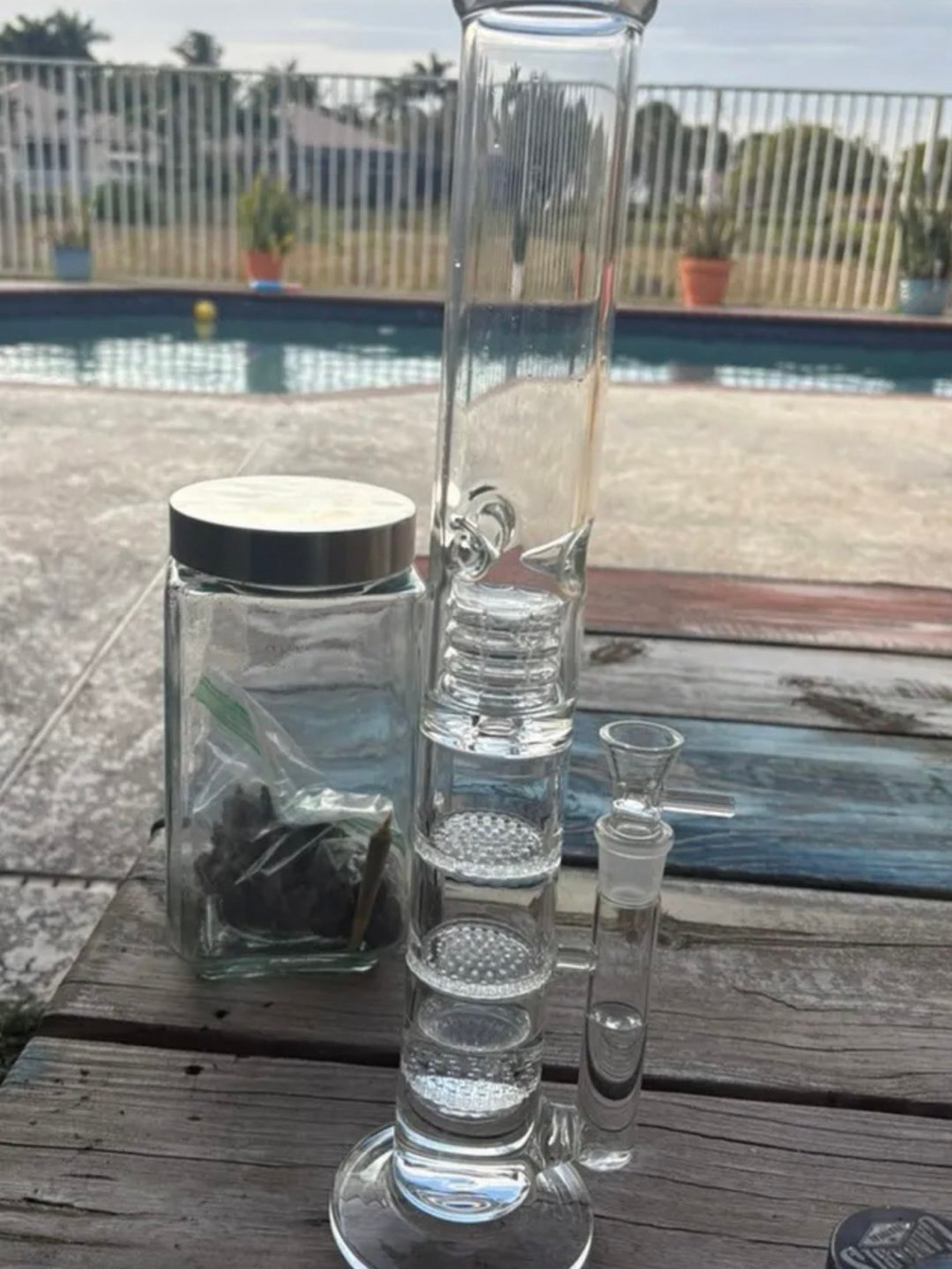 Preview pic of Perc bong