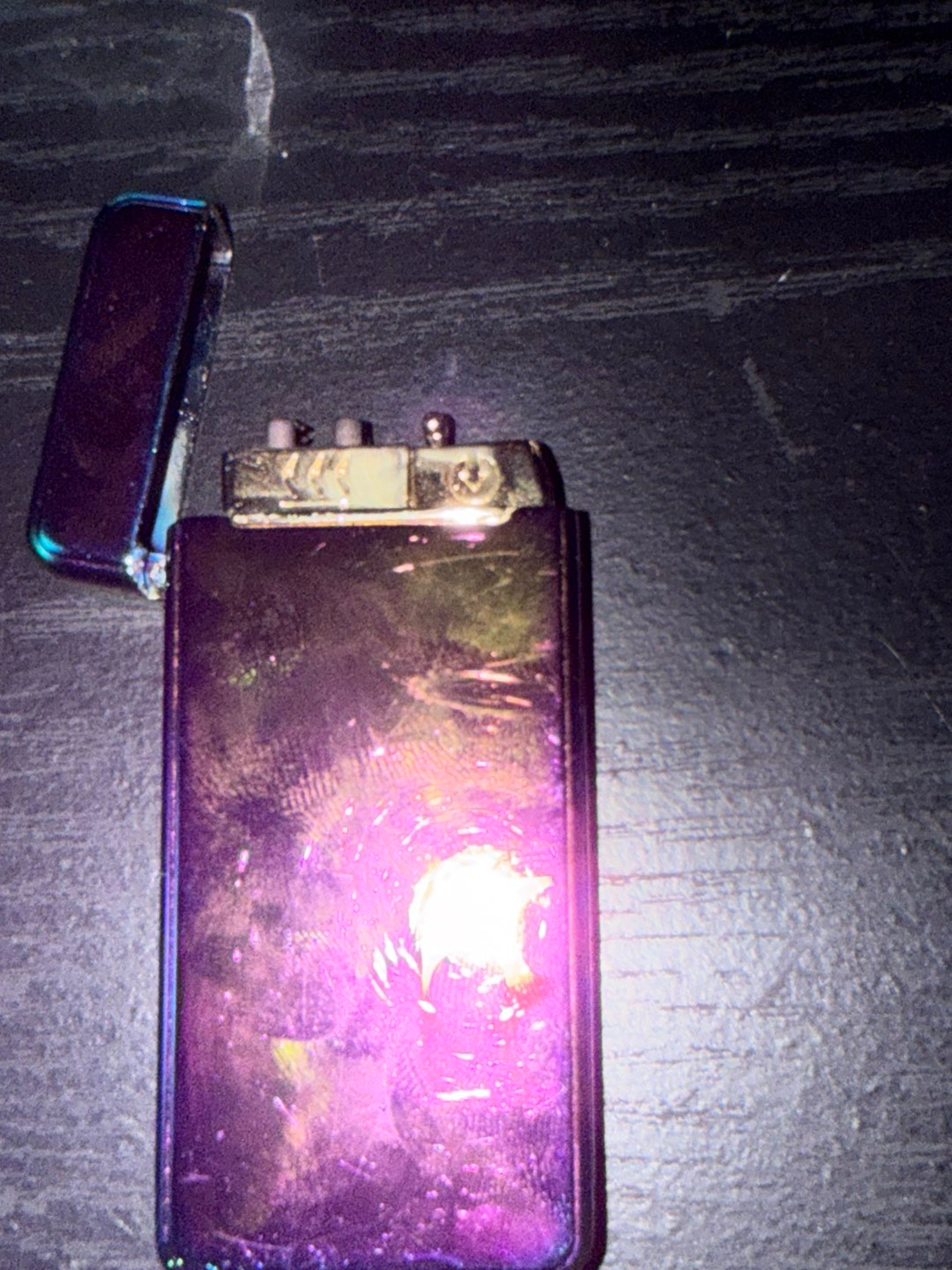 Preview pic of 4 in one arc lighter with optianl butane soft flame and torch