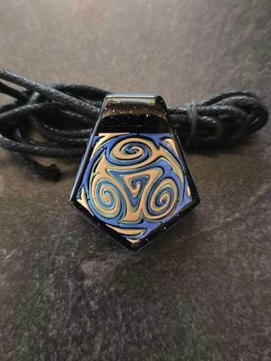 Preview pic of Triple Spiral WigWag Styled Layered Glow Pendant