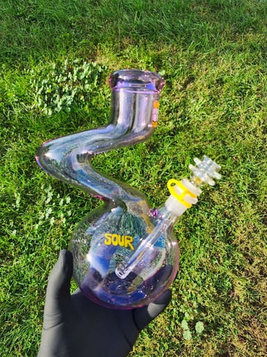 Preview pic of SOUR GLASS SINGLE KINK