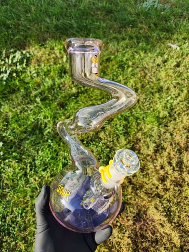Preview pic of SOUR GLASS LARGE KINK
