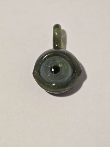 Preview pic of Eyeball pendant