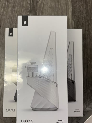 Preview pic of Puffco peak pro