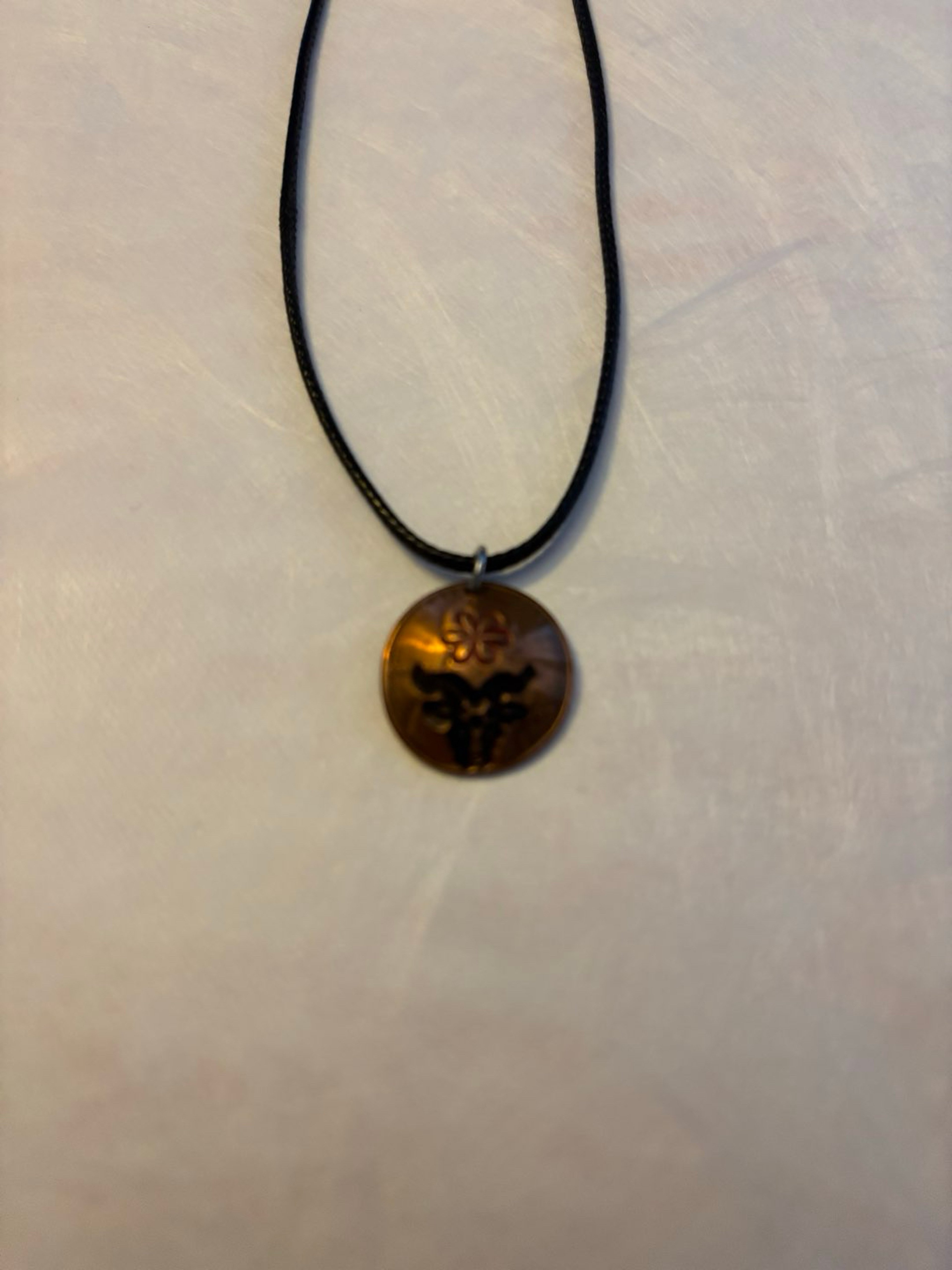 Preview pic of Billy Strings pendant