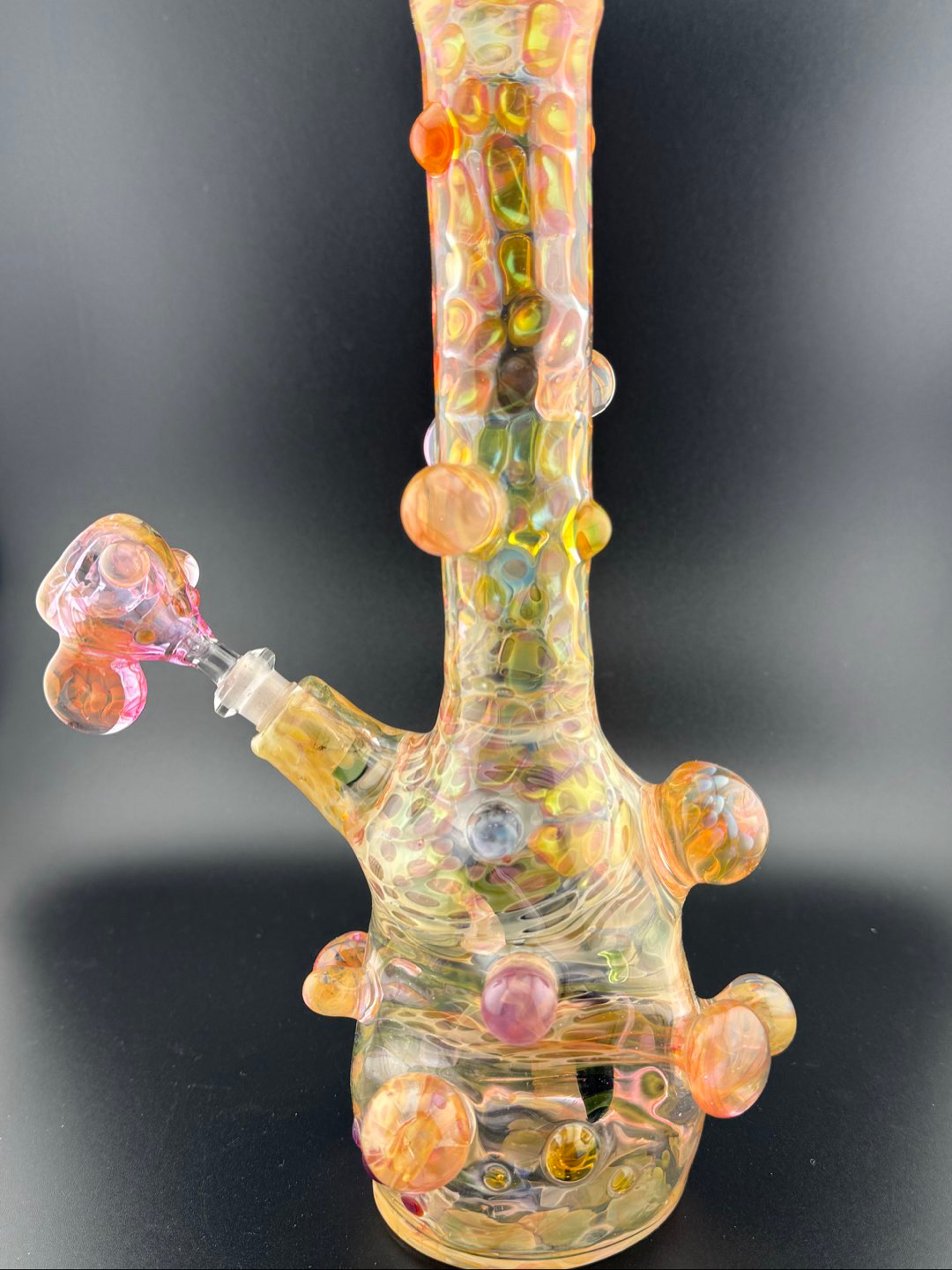 Preview pic of bong fully worked gold silver fume