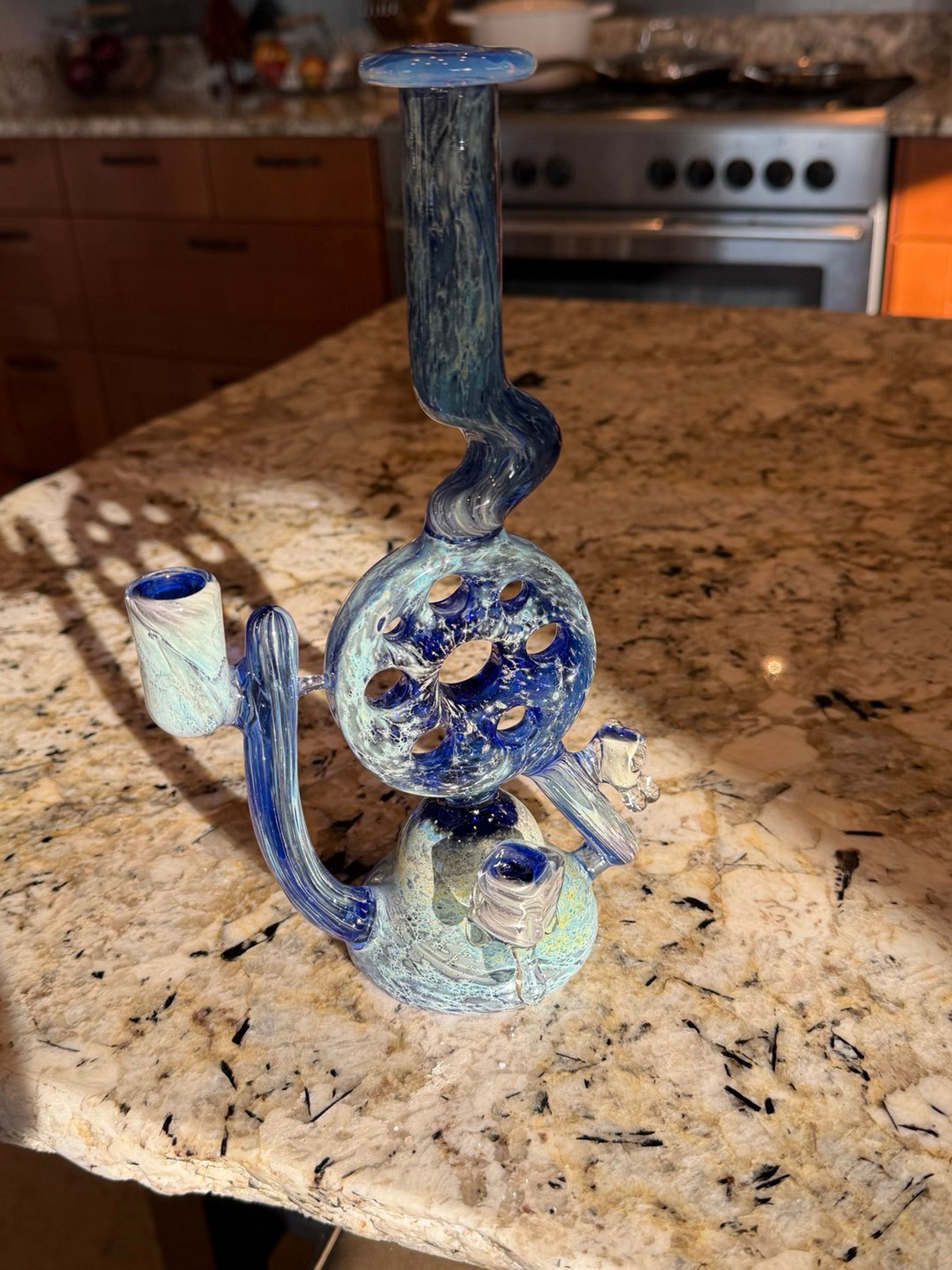 Preview pic of Swiss perc inspired recycler by aleycatglass