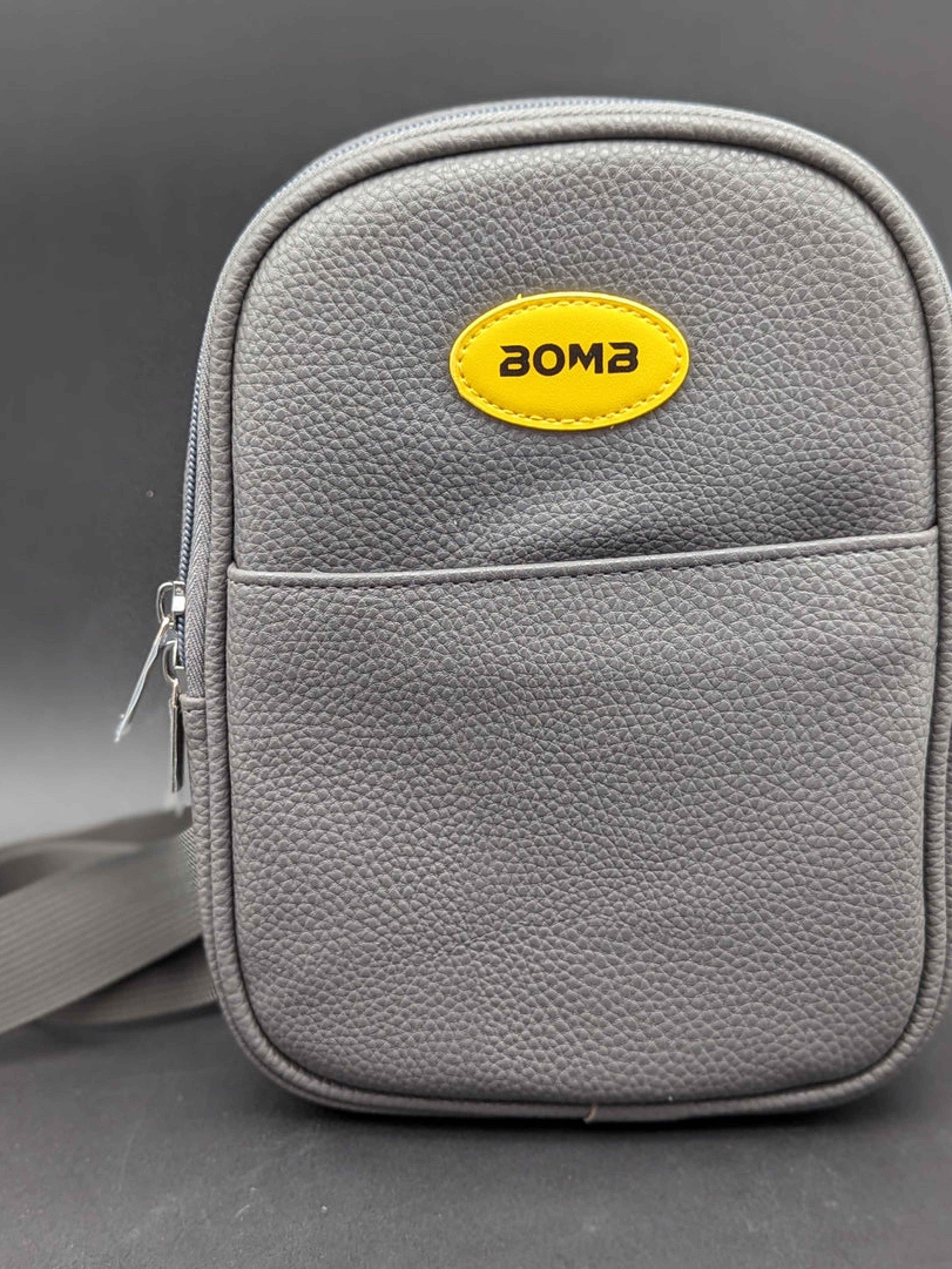 BOMB ERIG CARRYING BAG W/ STRAP image 0