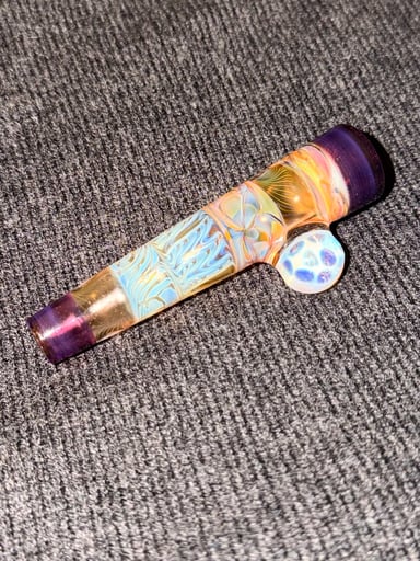 Preview pic of Royals Glass 1e onie