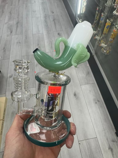 Preview pic of 6 b glass banana rig