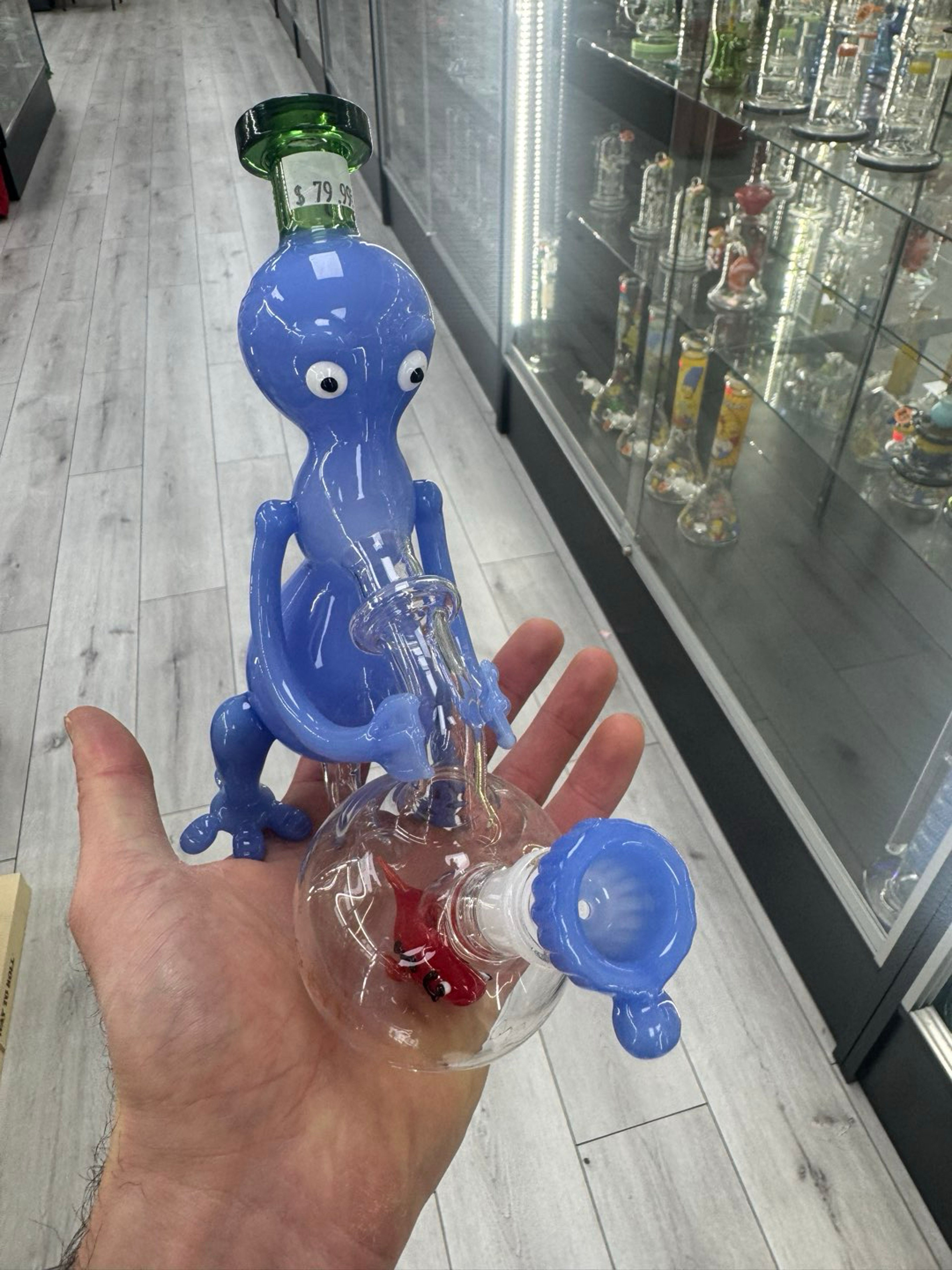 Big eye glass alien blue image 0