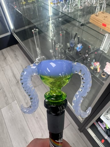 Preview pic of Mk glass 14mm slide 6