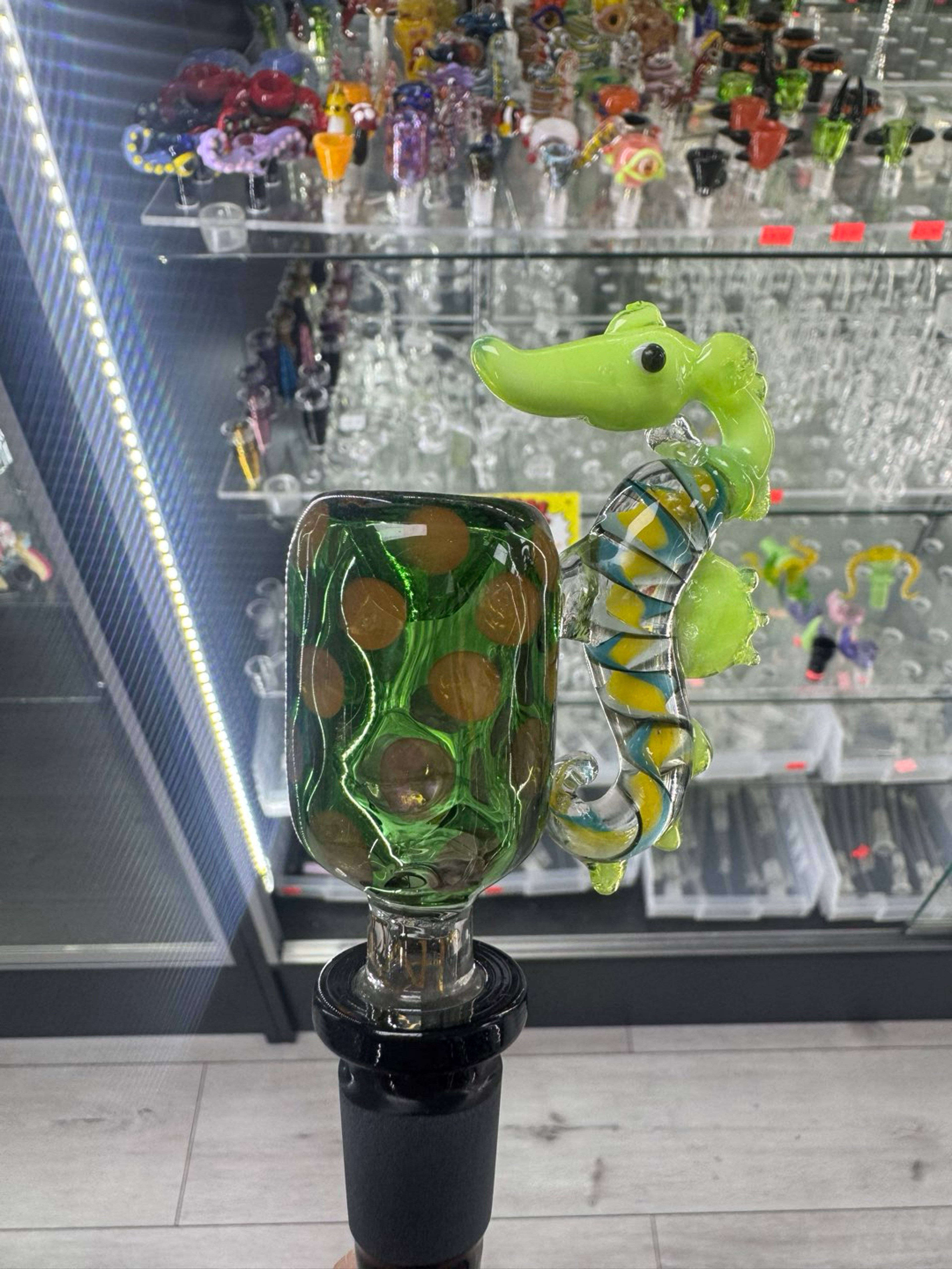 Lookah 14mm slide 6 image 0