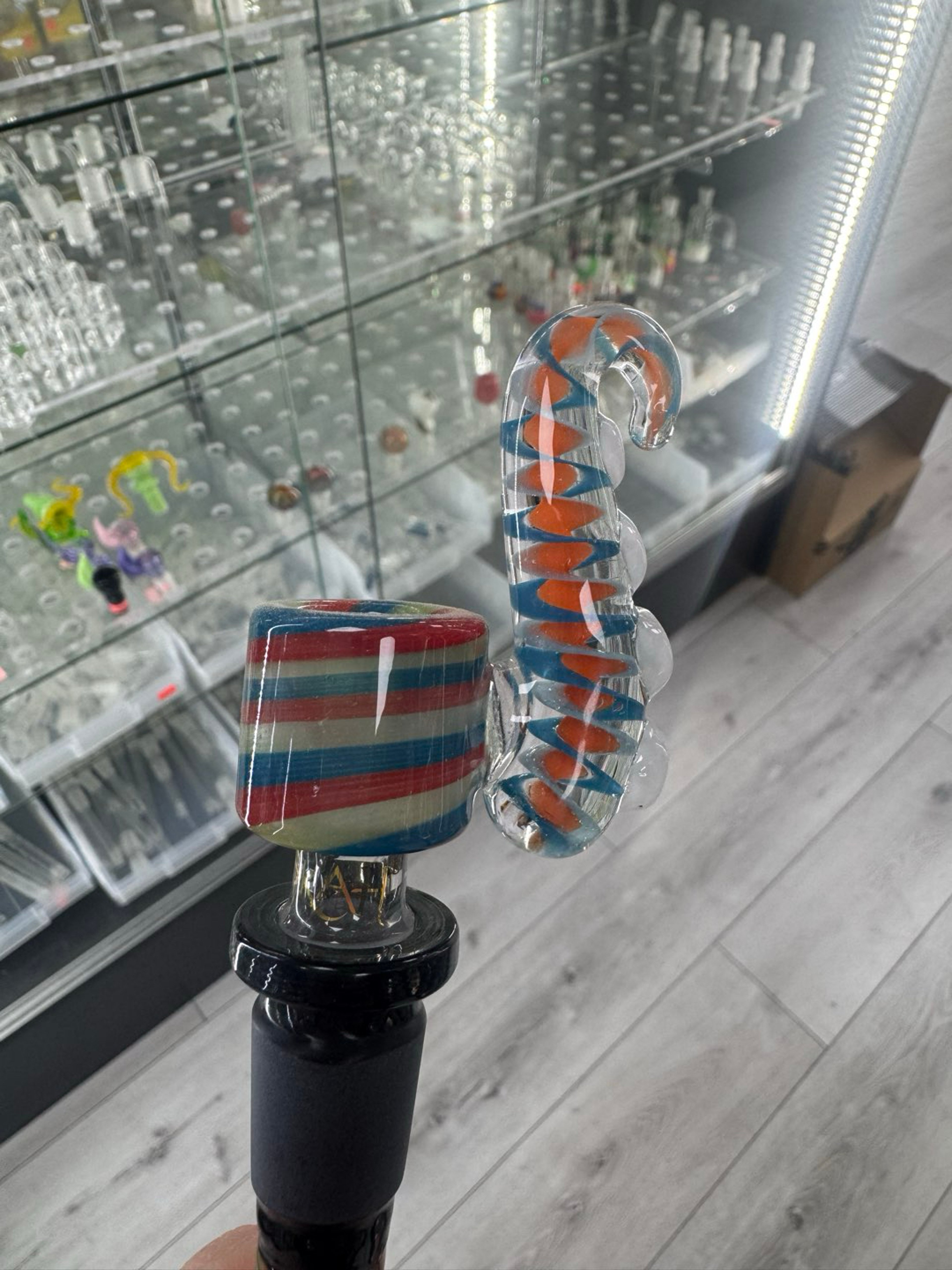 Preview pic of Lookah 14mm slide 7