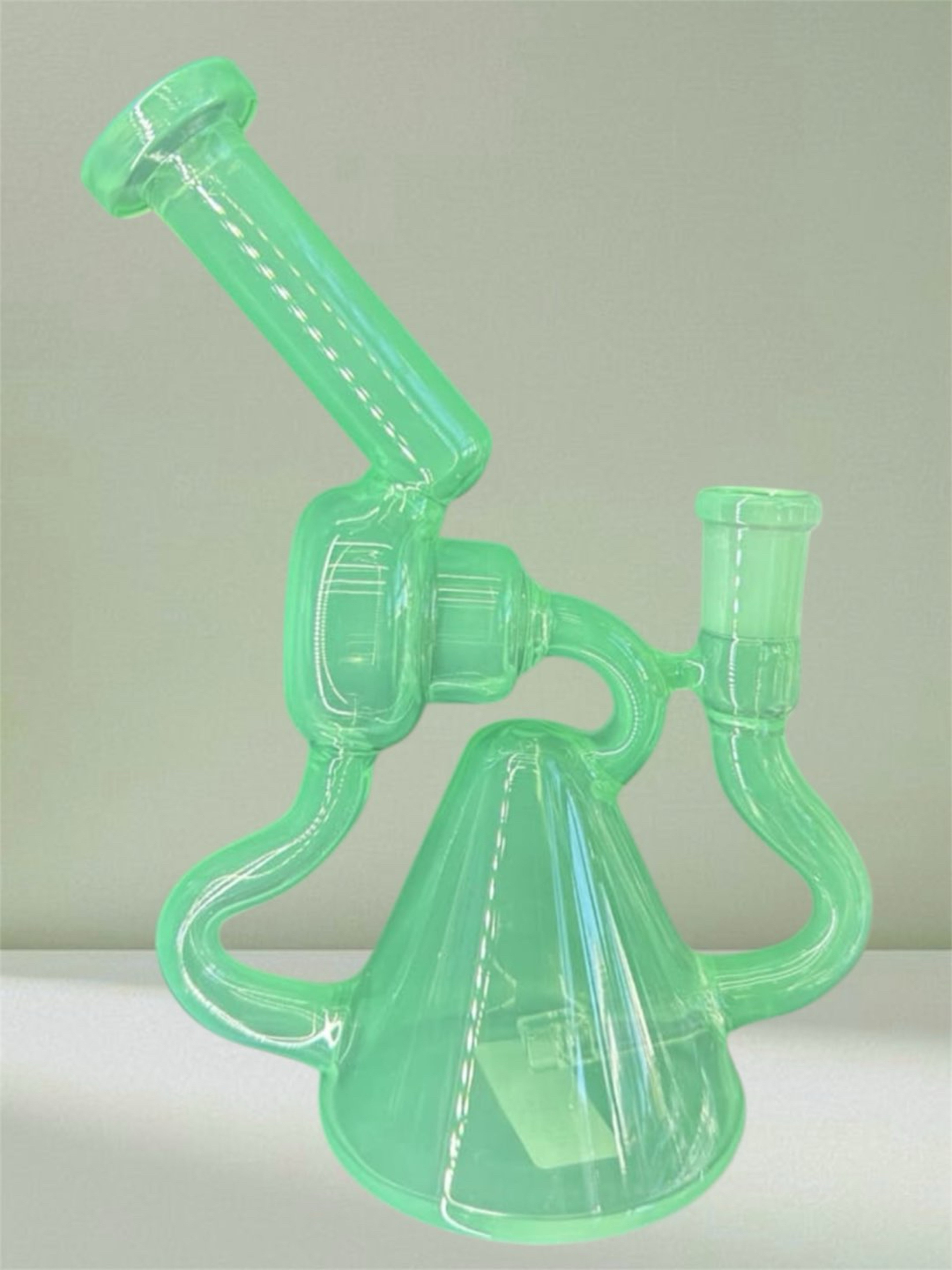 Preview pic of Translucent Seafoam Green 🪷 3 Arm Recycler - Pyramid Base & Donut Shaped Chamber Design