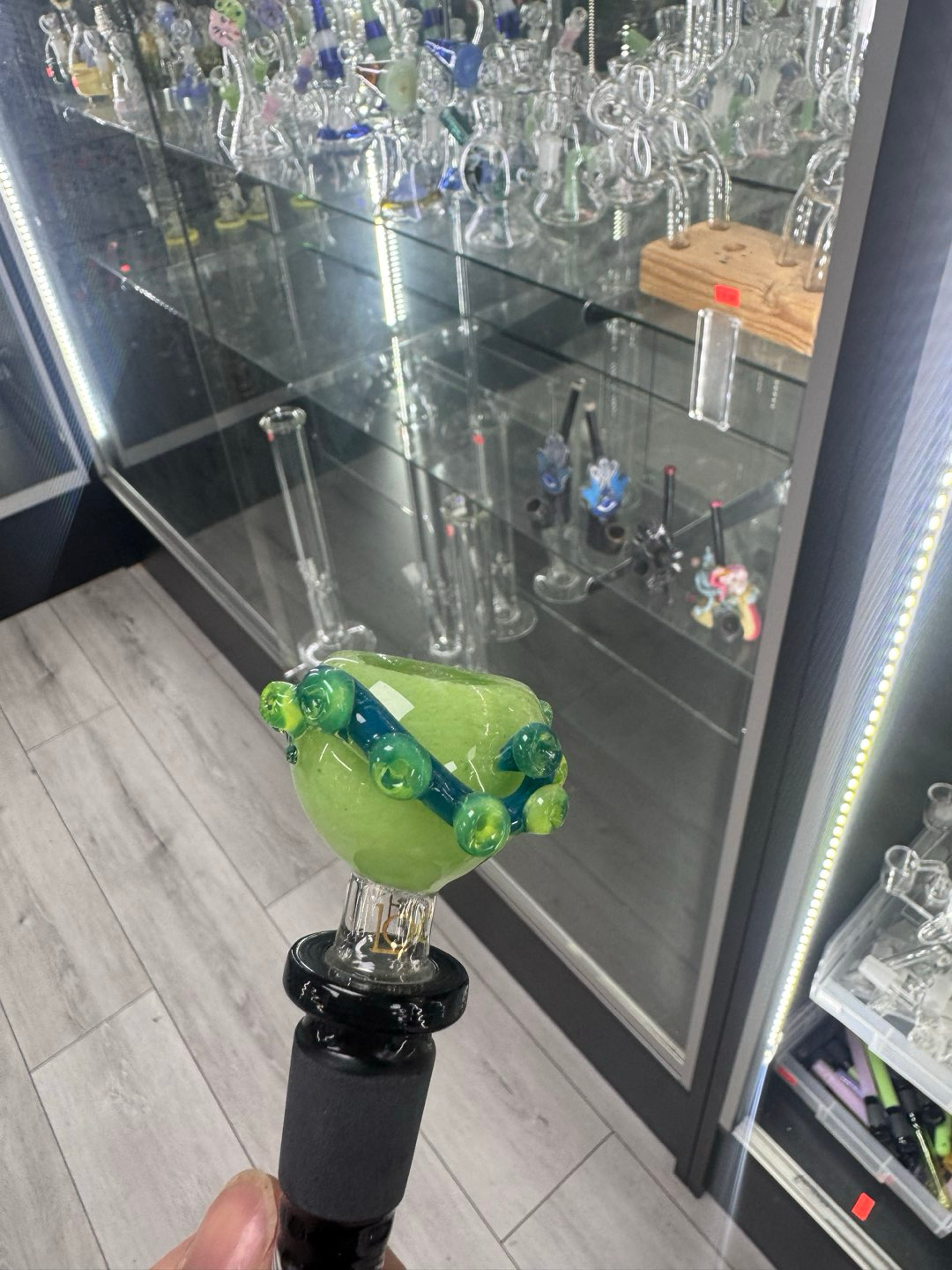 Preview pic of Lookah 14mm slide 28