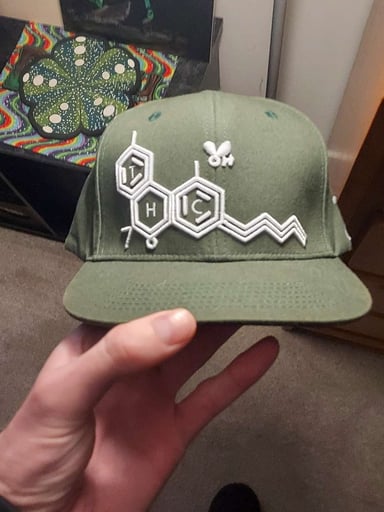 Preview pic of Grassroots THC honey bee