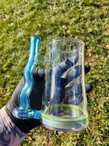 Preview pic of GURN GLASS