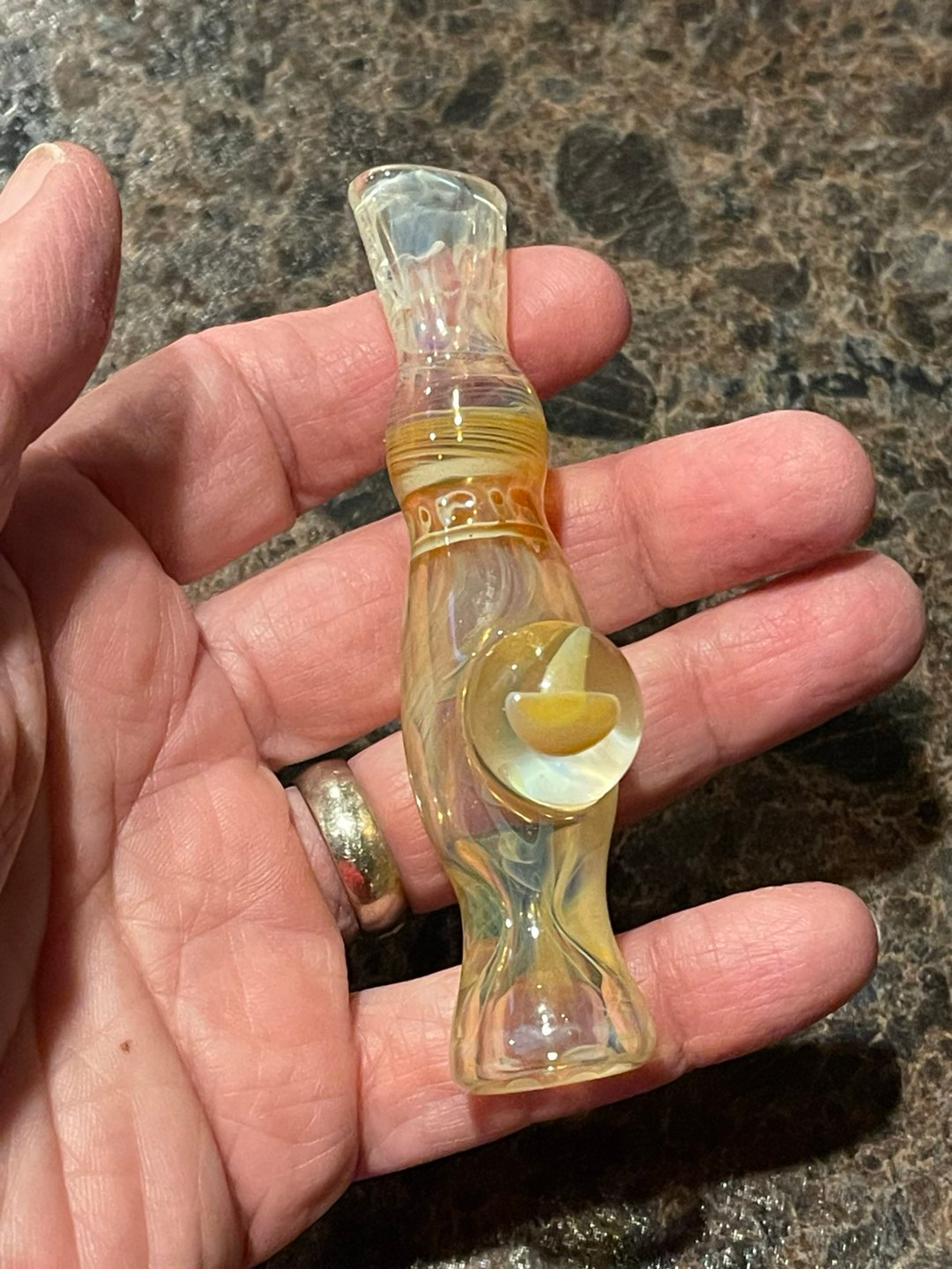 Preview pic of Chillum with a shroom