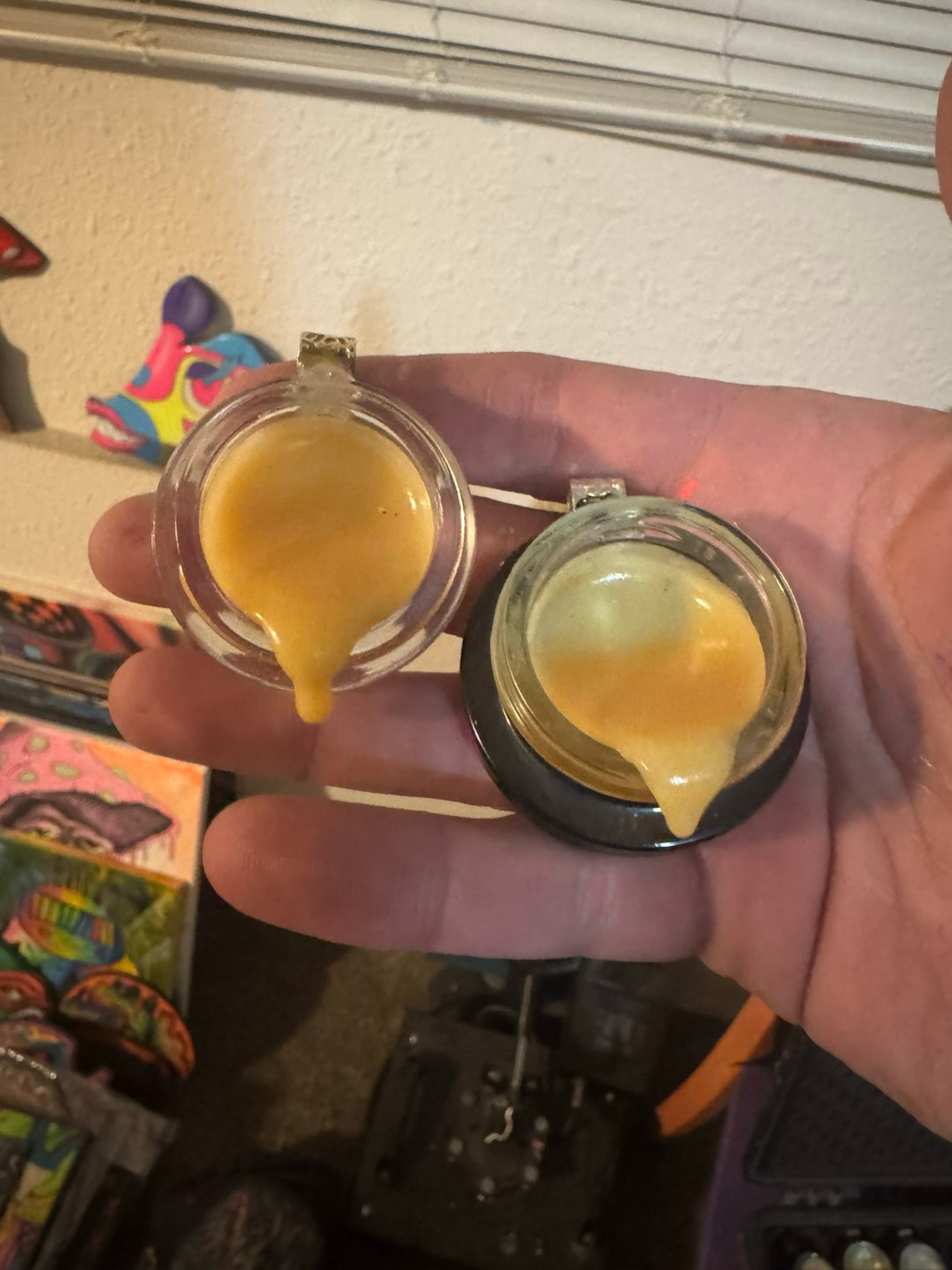 Preview pic of Oil pendants