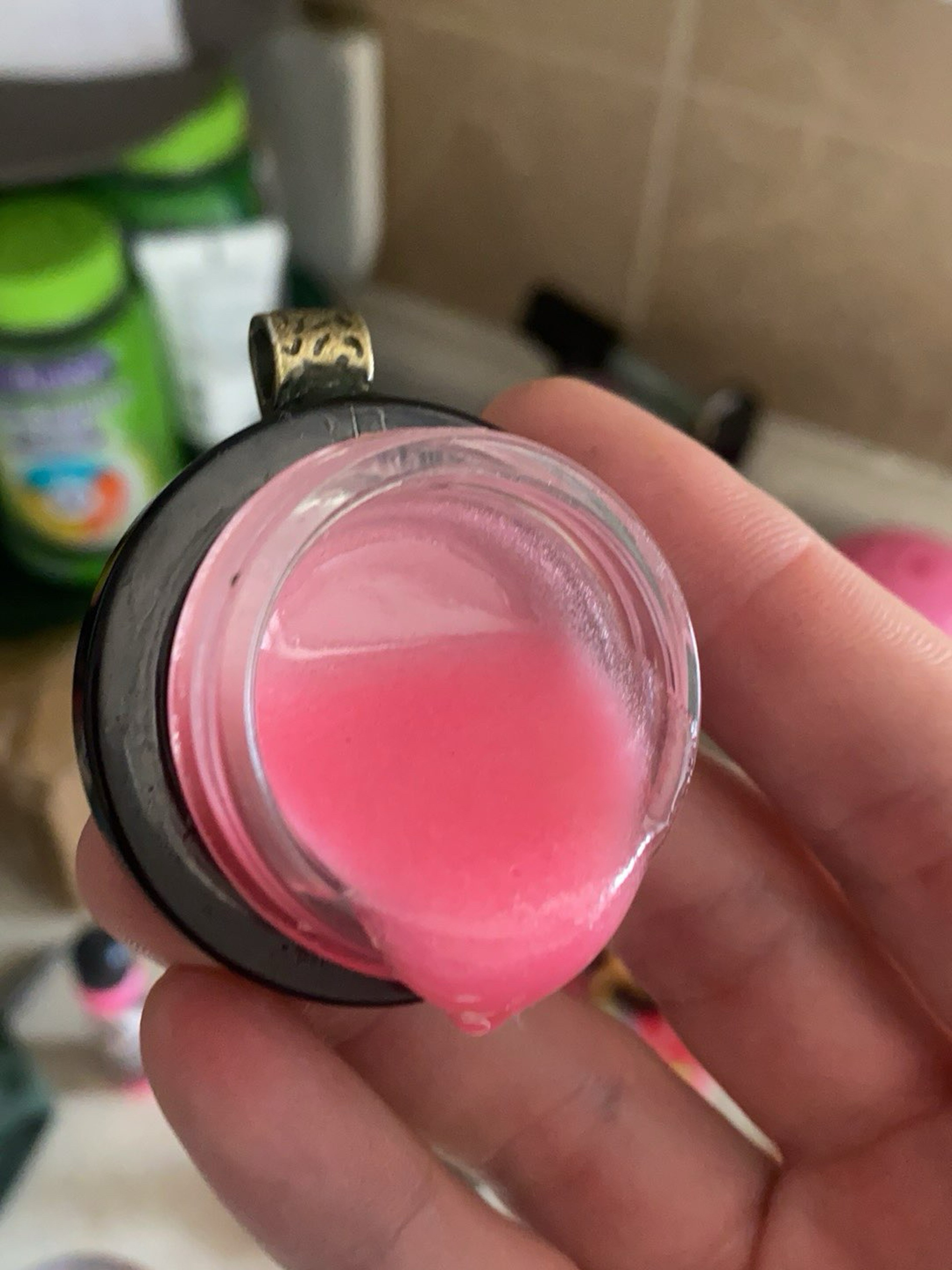 Preview pic of Pink cancer awereness oil drip pendant