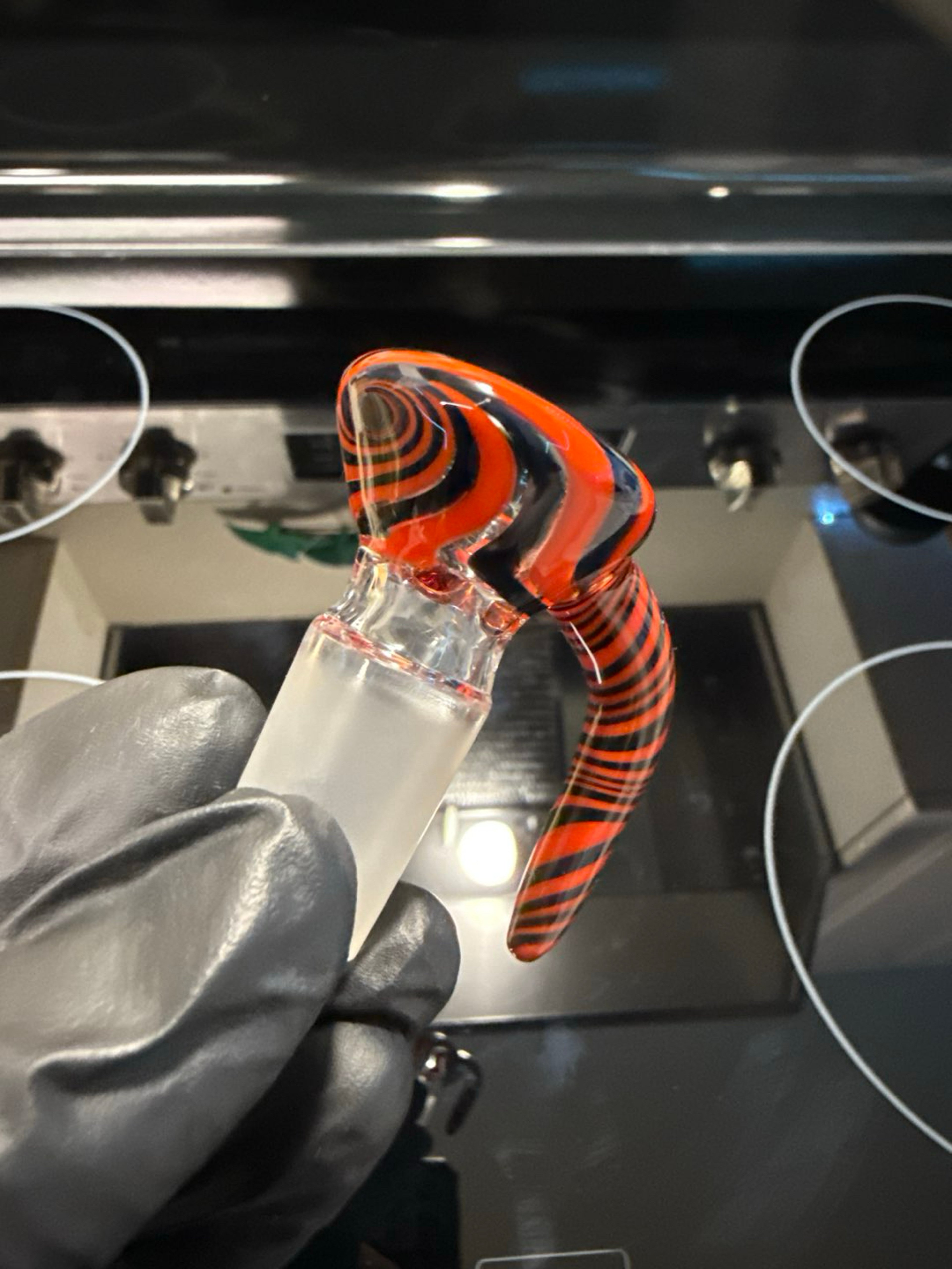 Wigwag 18mm 4 hole image 0