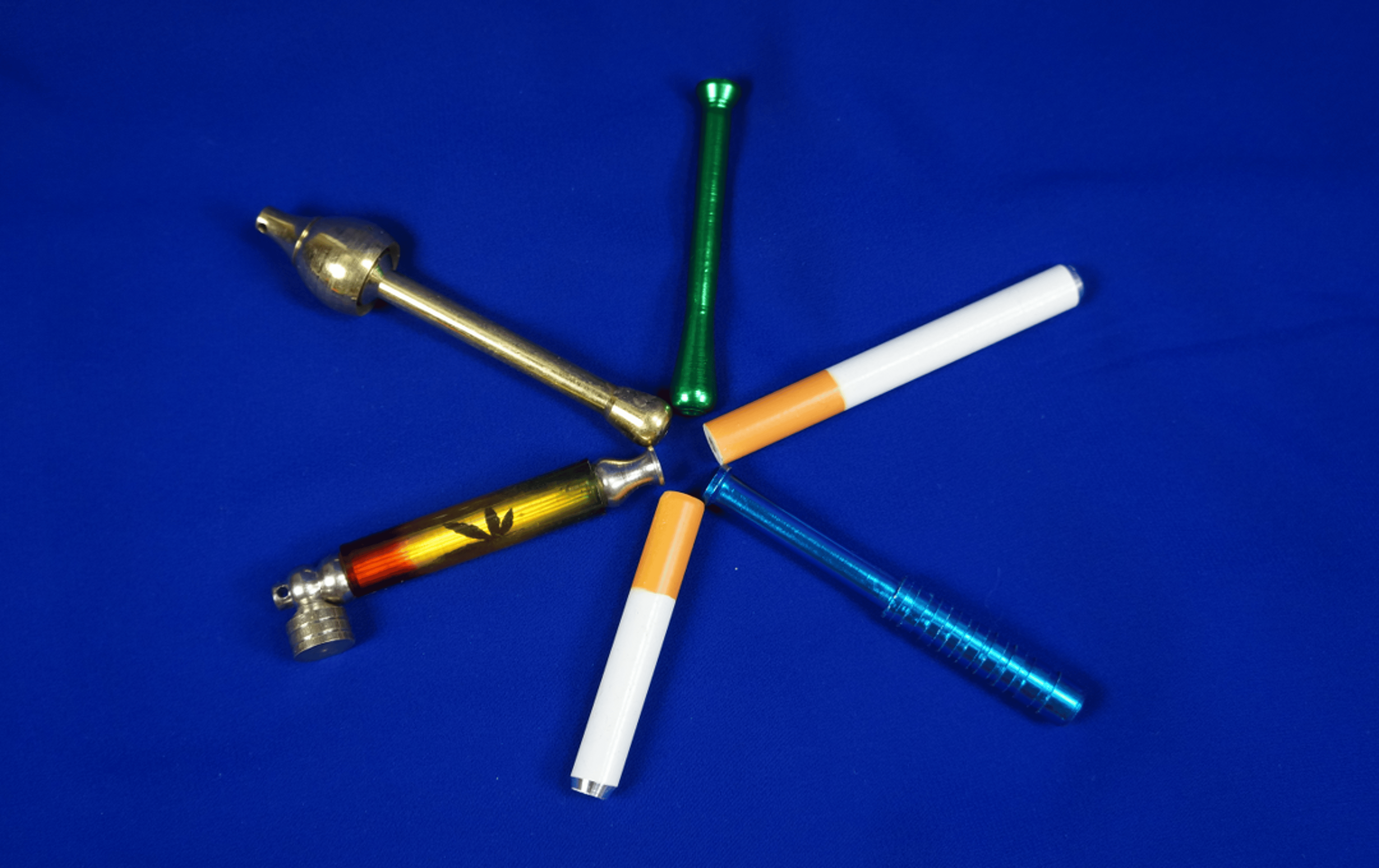 Preview pic of One hitter metal pipe. Set of 5