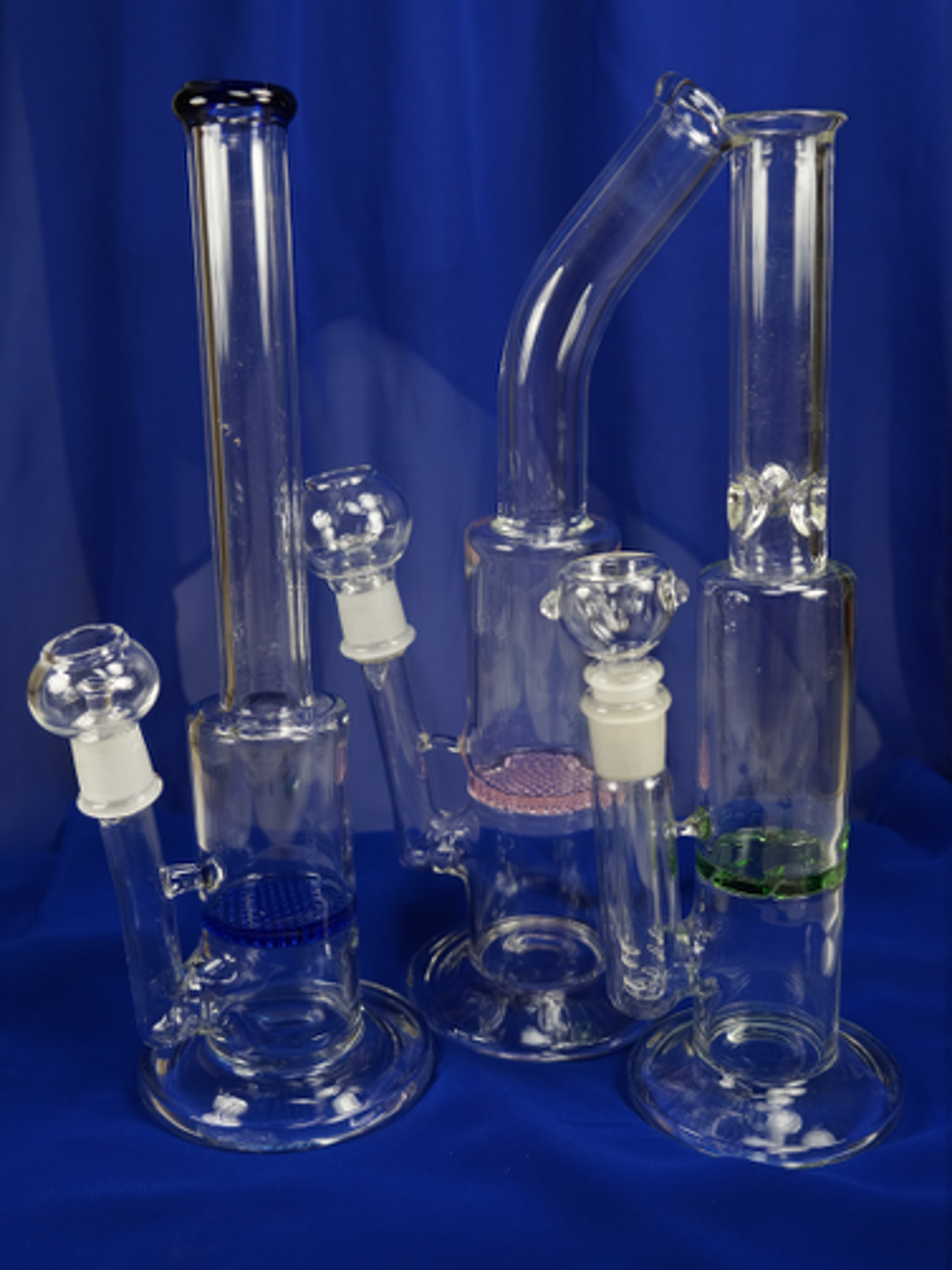 Preview pic of Honeycomb Bong 13-16”