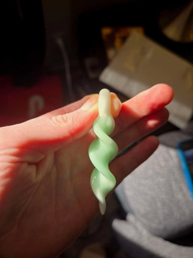 Preview pic of Layered Twist Pendant