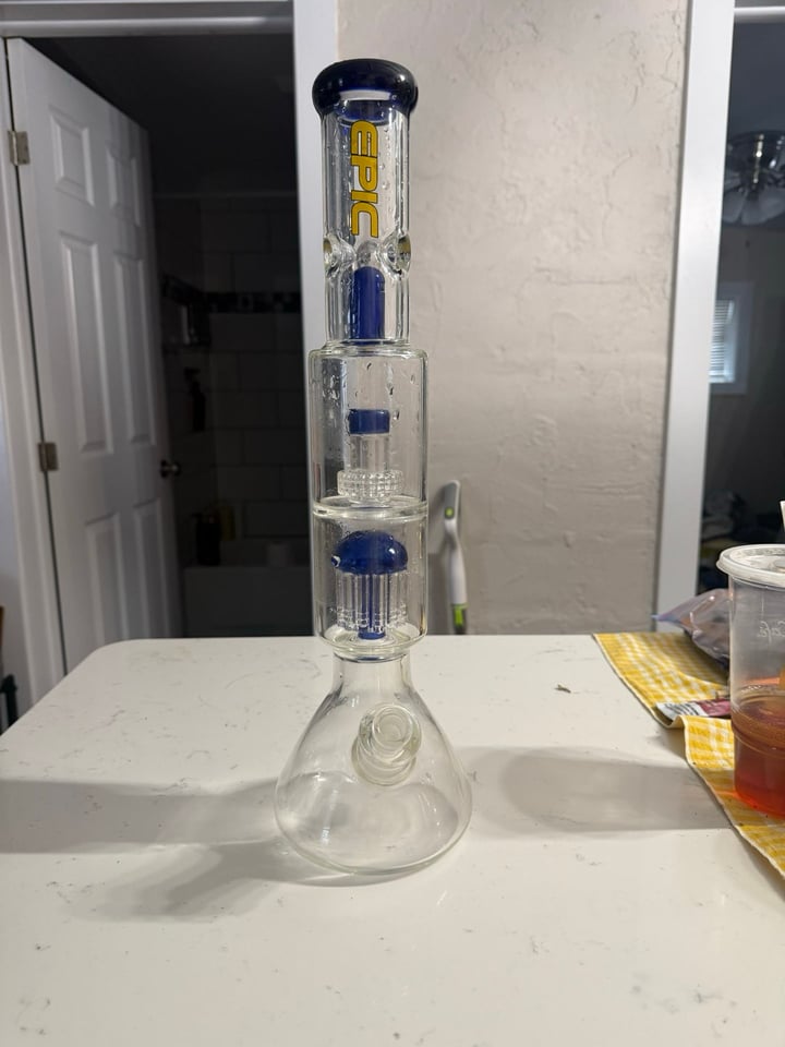Epic 2ft double perc | Shop Round Bottoms on GlassPass