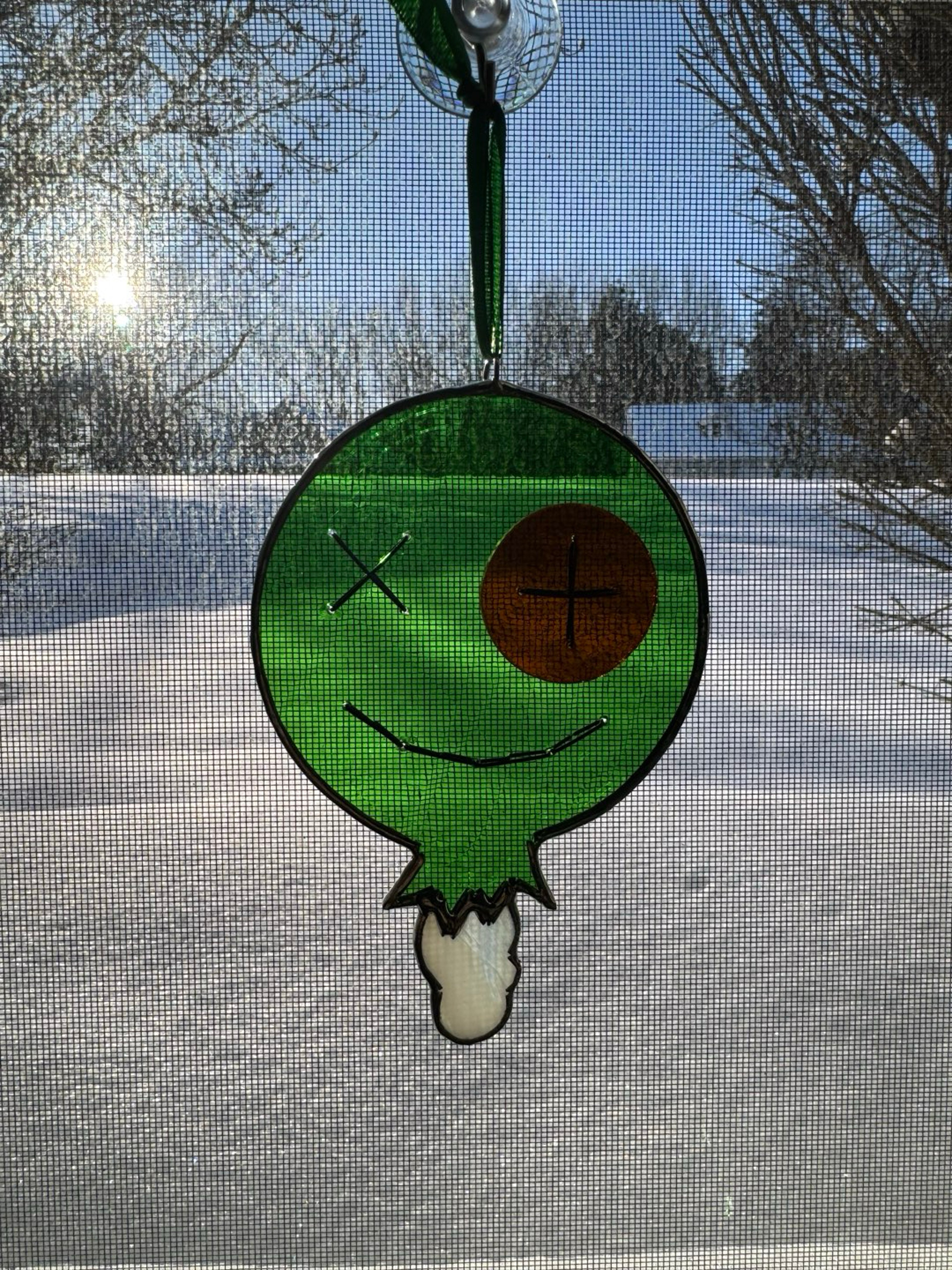 Preview pic of Stain glass torn head